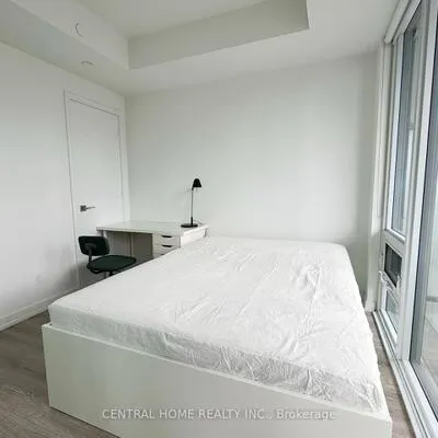 28,&nbsp;Wellesley, Church-Yonge Corridor, Toronto