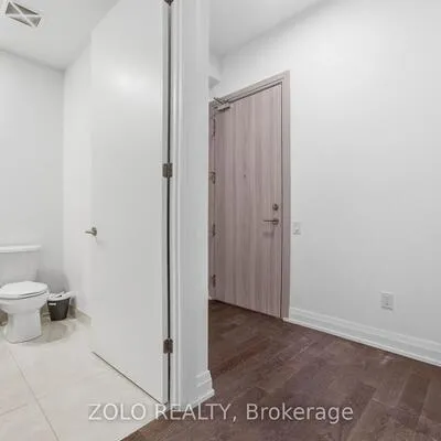 75,&nbsp;Canterbury, Willowdale West, Toronto