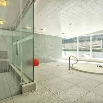 21,&nbsp;Widmer, Waterfront Communities C1, Toronto