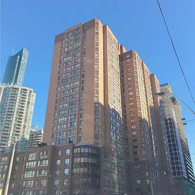 633,&nbsp;Bay, Bay Street Corridor, Toronto