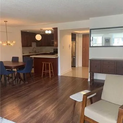 500,&nbsp;Glencairn, Englemount-Lawrence, Toronto