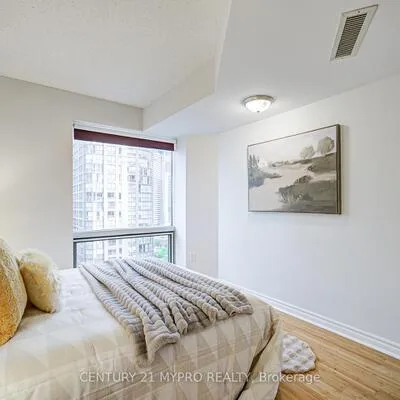1001,&nbsp;Bay, Bay Street Corridor, Toronto