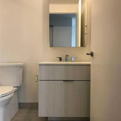 25,&nbsp;Richmond, Church-Yonge Corridor, Toronto