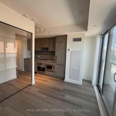 5,&nbsp;Lakeview, Trinity-Bellwoods, Toronto