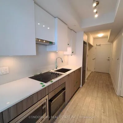 99,&nbsp;Broadway, Mount Pleasant West, Toronto