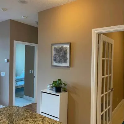 319,&nbsp;Merton, Mount Pleasant West, Toronto