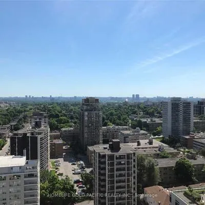 101,&nbsp;Erskine, Mount Pleasant West, Toronto