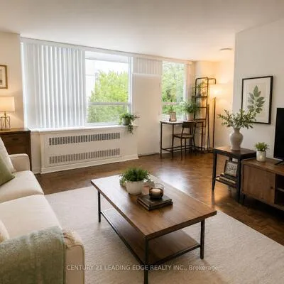 103,&nbsp;Avenue, Annex, Toronto