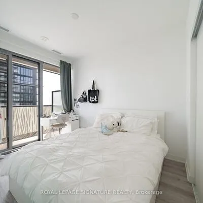 50,&nbsp;Charles, Church-Yonge Corridor, Toronto