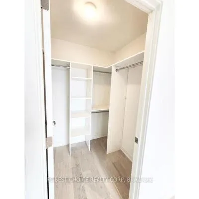 11,&nbsp;Yorkville, Annex, Toronto
