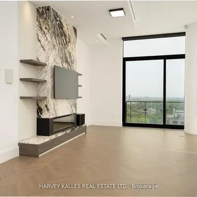 215,&nbsp;Lonsdale, Forest Hill South, Toronto
