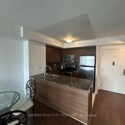 5740,&nbsp;Yonge, Newtonbrook West, Toronto