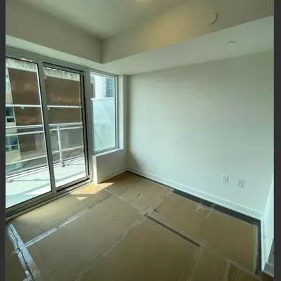 195,&nbsp;Redpath, Mount Pleasant West, Toronto