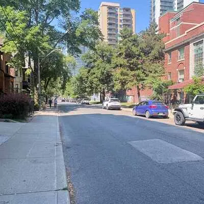 135,&nbsp;Maitland, Church-Yonge Corridor, Toronto