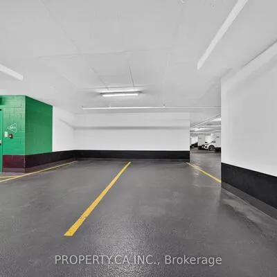 275,&nbsp;Yorkland, Henry Farm, Toronto