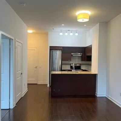 320,&nbsp;Tweedsmuir, Forest Hill South, Toronto