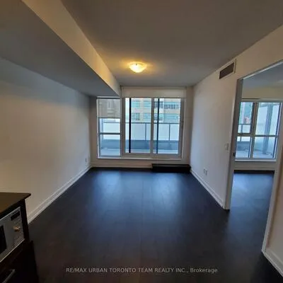 125,&nbsp;Redpath, Mount Pleasant East, Toronto