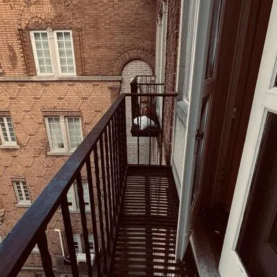 1,&nbsp;Clarendon, Casa Loma, Toronto