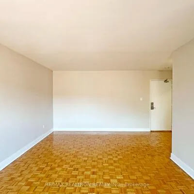1291,&nbsp;Bayview, Leaside, Toronto