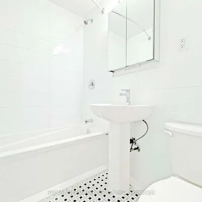 1291,&nbsp;Bayview, Leaside, Toronto