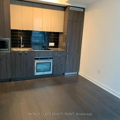 115,&nbsp;Blue Jays, Waterfront Communities C1, Toronto