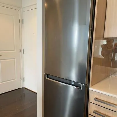 1,&nbsp;Bedford, Annex, Toronto