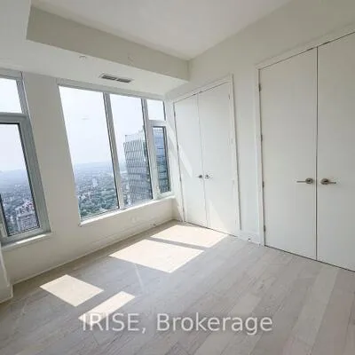 11,&nbsp;Yorkville, Annex, Toronto