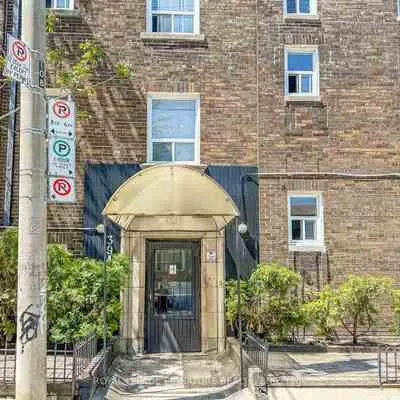 394,&nbsp;Dovercourt, Dufferin Grove, Toronto