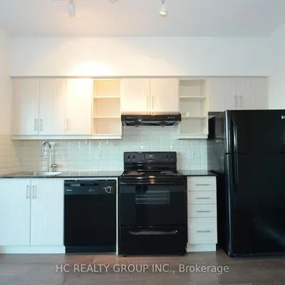 160,&nbsp;Vanderhoof, Thorncliffe Park, Toronto