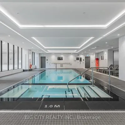 36,&nbsp;Brentcliffe, Thorncliffe Park, Toronto