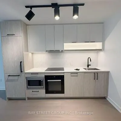 91,&nbsp;Montclair, Forest Hill South, Toronto