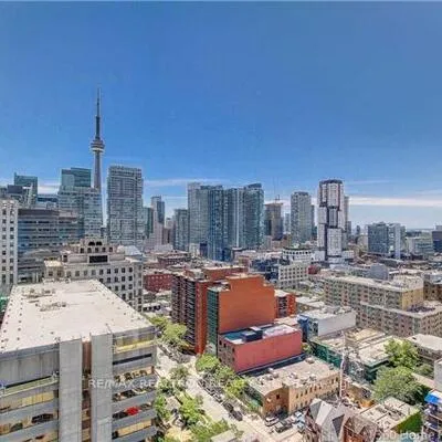 210,&nbsp;Simcoe, Kensington-Chinatown, Toronto