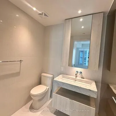 11,&nbsp;Yorkville, Annex, Toronto