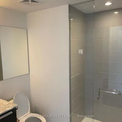 28,&nbsp;Wellesley, Church-Yonge Corridor, Toronto