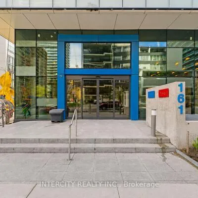 161,&nbsp;Roehampton, Mount Pleasant West, Toronto