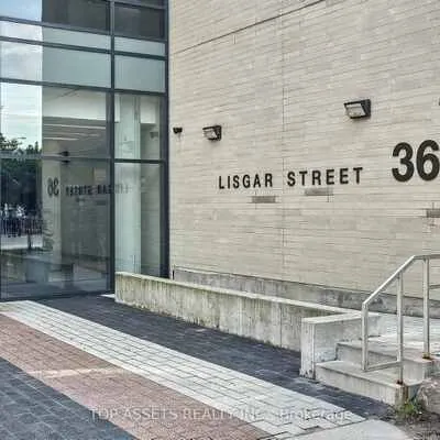 36,&nbsp;Lisgar, Niagara, Toronto