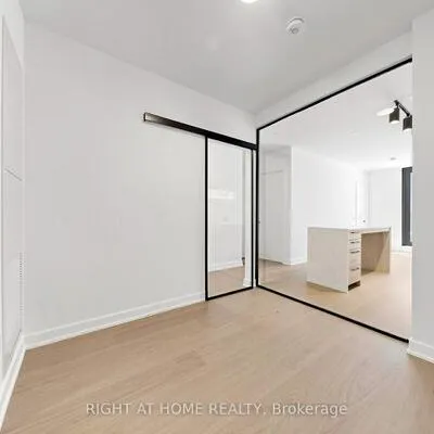 91,&nbsp;Montclair, Forest Hill South, Toronto