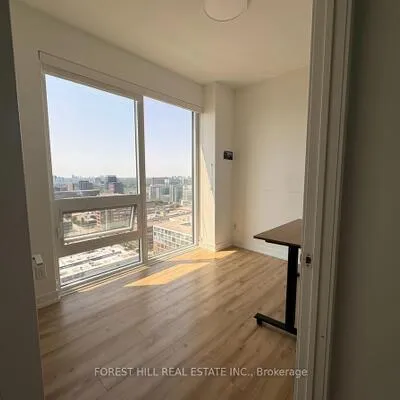 135,&nbsp;East Liberty, Niagara, Toronto