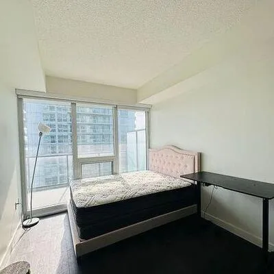 85,&nbsp;Mcmahon, Bayview Village, Toronto