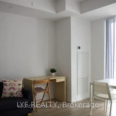 8,&nbsp;Widmer, Waterfront Communities C1, Toronto