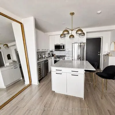33,&nbsp;Lombard, Church-Yonge Corridor, Toronto