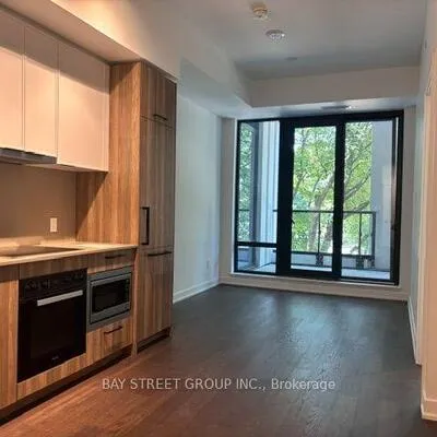 91,&nbsp;Montclair, Forest Hill South, Toronto