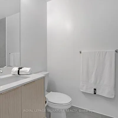 36,&nbsp;Forest Manor, Henry Farm, Toronto
