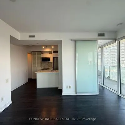 42,&nbsp;Charles, Church-Yonge Corridor, Toronto