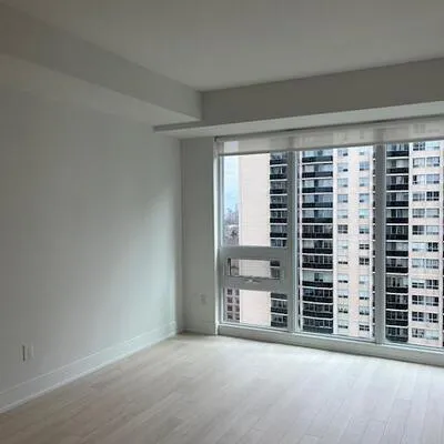 310,&nbsp;Tweedsmuir, Forest Hill South, Toronto