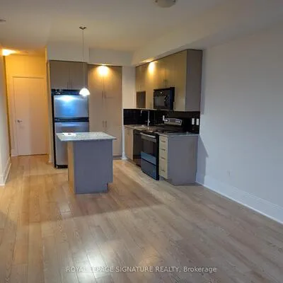 181,&nbsp;Wynford, Banbury-Don Mills, Toronto