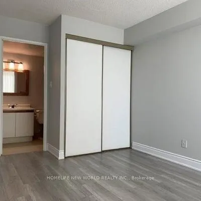 633,&nbsp;Bay, Bay Street Corridor, Toronto