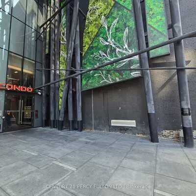 8,&nbsp;Eglinton, Mount Pleasant West, Toronto