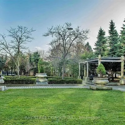 30,&nbsp;Harrison Garden, Willowdale East, Toronto