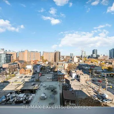 120,&nbsp;Parliament, Moss Park, Toronto